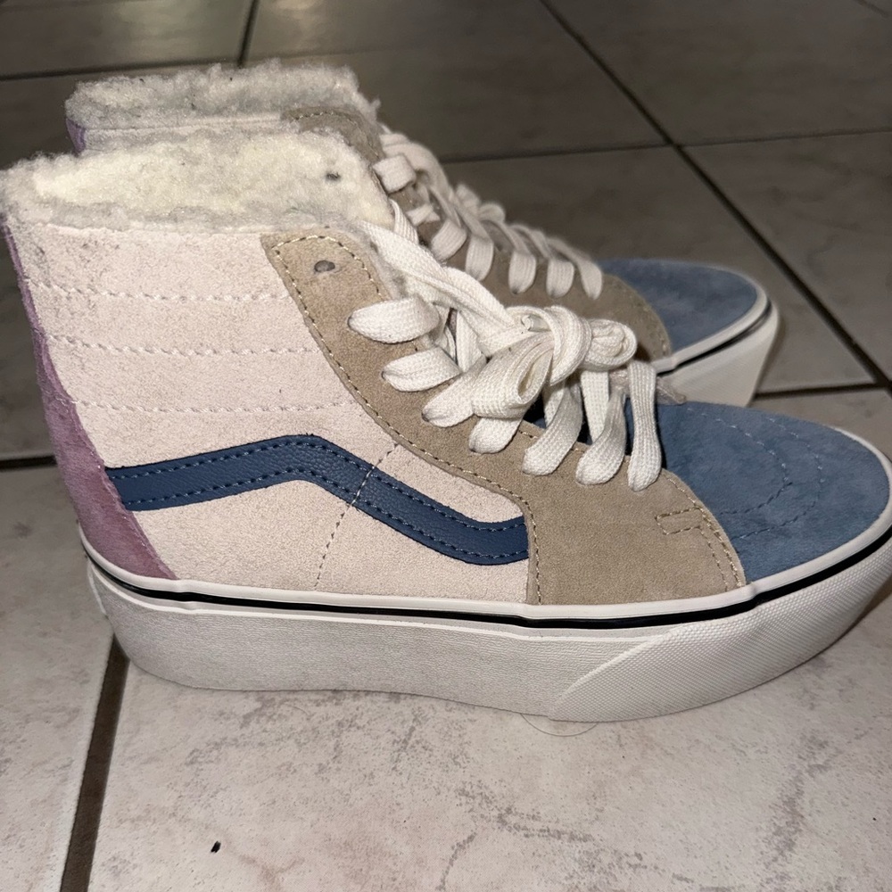 Stylish Vans Women's High-Top Sneakers